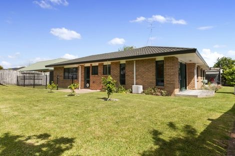 Photo of property in 17 Grosvenor Place, Katikati, 3129