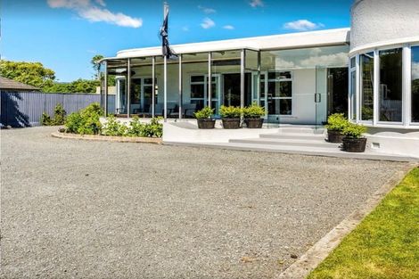 Photo of property in 310 Fergusson Drive, Heretaunga, Upper Hutt, 5018