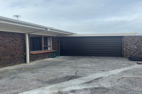 Photo of property in 2/18 Fratley Avenue, Farm Cove, Auckland, 2012