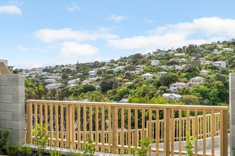 Photo of property in 2/69 Tiketike Way, Brooklyn, Wellington, 6021