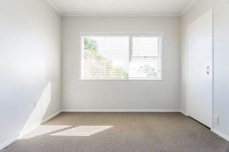 Photo of property in 46 Woodstock Road, Forrest Hill, Auckland, 0620
