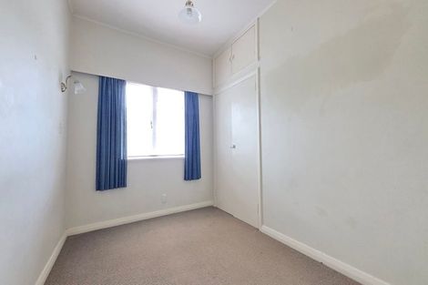 Photo of property in 13 Mahoe Street, Eastbourne, Lower Hutt, 5013