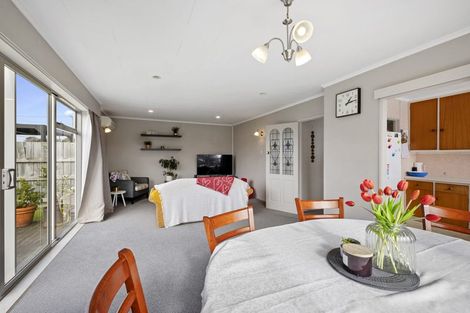 Photo of property in 10a Chilman Street, Strandon, New Plymouth, 4312