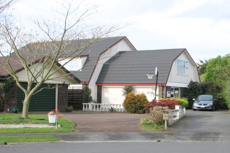 Photo of property in 23 Burn-murdoch Street, St Andrews, Hamilton, 3200