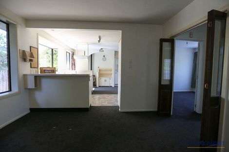 Photo of property in 4 Haynes Avenue, Upper Riccarton, Christchurch, 8041