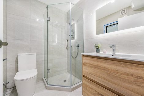 Photo of property in 8/7 Glen Road, Ranui, Auckland, 0612