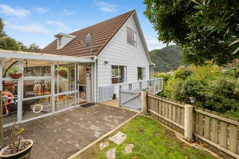 Photo of property in 45 Dorset Street, Picton, 7220