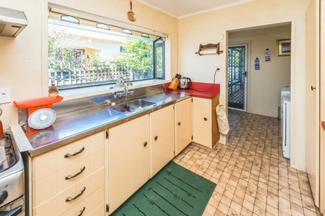 Photo of property in 9 Kawatiri Avenue, Gonville, Whanganui, 4501