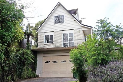 Photo of property in 10b Camden Street, Vogeltown, New Plymouth, 4310