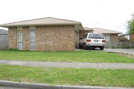 Photo of property in 8 Secoia Crescent, Mangere, Auckland, 2022