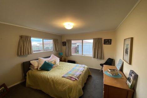 Photo of property in 11 Ngamotu Place, Mount Maunganui, 3116