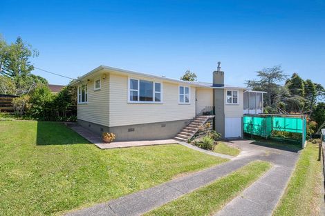 Photo of property in 46 Colwill Road, Massey, Auckland, 0614