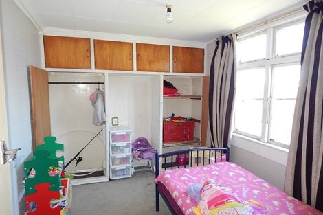 Photo of property in 13 Russell Street, Westport, 7825