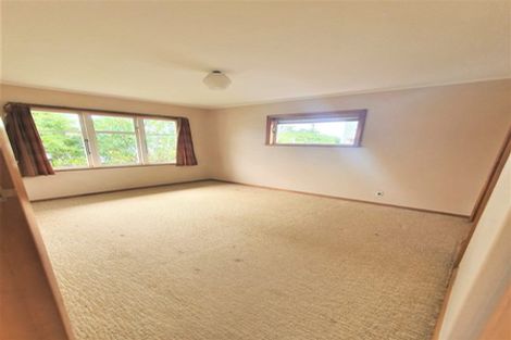 Photo of property in 63 Kowhai Avenue, Ebdentown, Upper Hutt, 5018