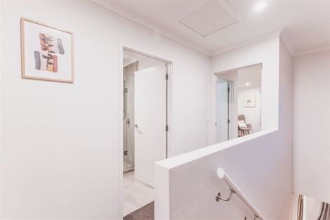 Photo of property in 3 Springside Court, Huntington, Hamilton, 3210