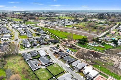 Photo of property in 10 Elsie Lange Way, Casebrook, Christchurch, 8051