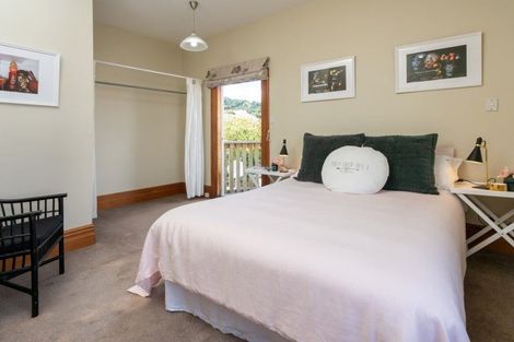 Photo of property in 16 Caroline Street, Mount Victoria, Wellington, 6011