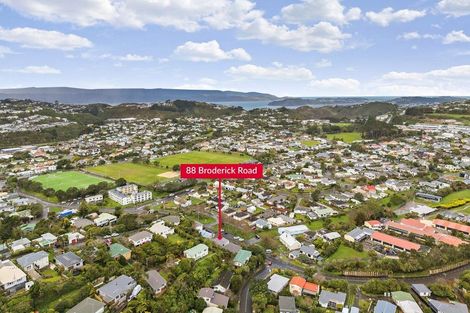 Photo of property in 88 Broderick Road, Johnsonville, Wellington, 6037