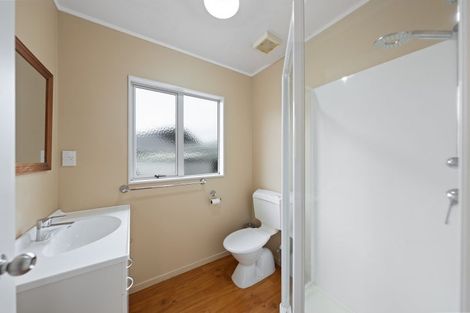 Photo of property in 3 Poto Street, Te Atatu South, Auckland, 0610