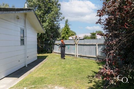Photo of property in 2/9 Lyttelton Crescent, Tamatea, Napier, 4112