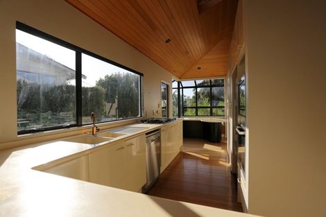 Photo of property in 74 Ardern Avenue, Stanmore Bay, Whangaparaoa, 0932