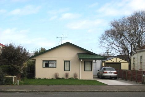 Photo of property in 121 Cambridge Street, Levin, 5510