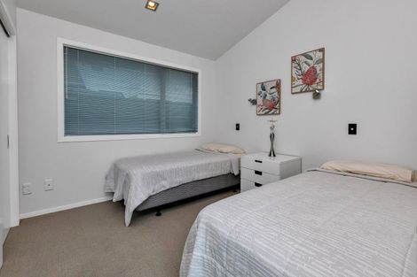 Photo of property in 1 Cayman Court, One Tree Point, 0118