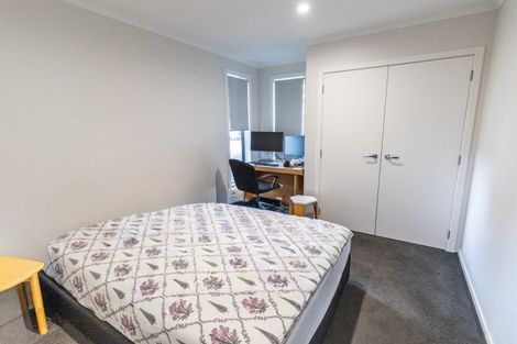 Photo of property in 21/27 Whites Line West, Woburn, Lower Hutt, 5010