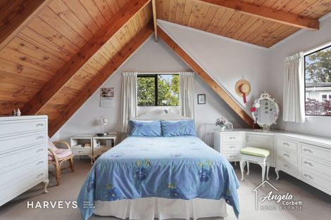 Photo of property in 29a Rua Road, Glen Eden, Auckland, 0602