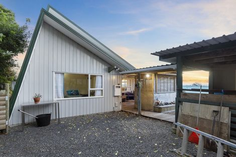 Photo of property in 28 Osprey Drive, Welcome Bay, Tauranga, 3112