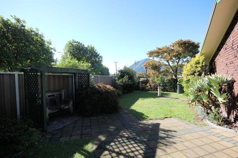 Photo of property in 35 Hinemotu Avenue, Kawerau, 3127