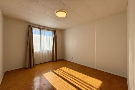 Photo of property in 2/15 Cyril Crescent, West Harbour, Auckland, 0618