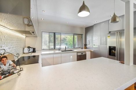 Photo of property in 33 Polo Prince Drive, Totara Park, Manurewa, 2576