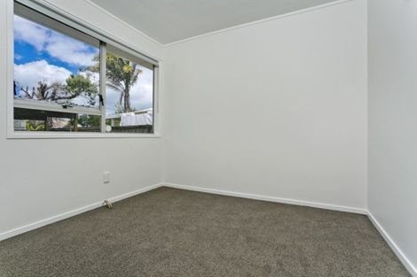 Photo of property in 135 Sunnynook Road, Forrest Hill, Auckland, 0620