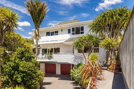 Photo of property in 105 Vivian Street, New Plymouth, 4310