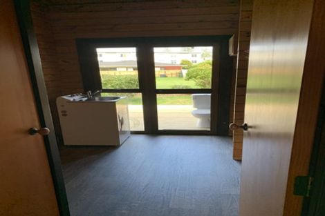 Photo of property in 10 Moenui Avenue, Orewa, 0931