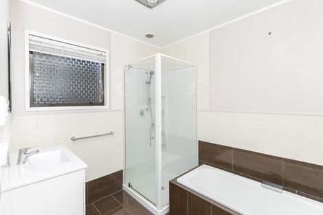 Photo of property in 36 Pohutukawa Drive, Pukete, Hamilton, 3200