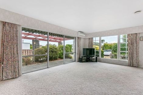 Photo of property in 57 Fernaig Street, Papakura, 2110