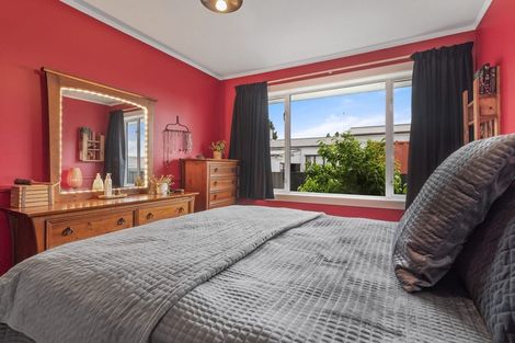 Photo of property in 677 Main South Road, Islington, Christchurch, 8042