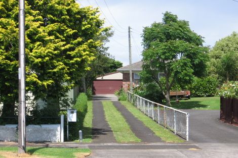 Photo of property in 21 Amaru Road, One Tree Hill, Auckland, 1061