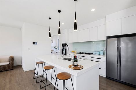 Photo of property in 191 Matua Road, Kumeu, 0810