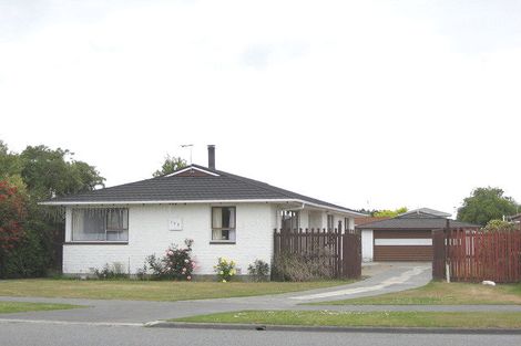 Photo of property in 179 Queenspark Drive, Parklands, Christchurch, 8083