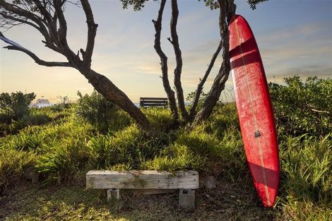 Photo of property in 100 Tangaroa Road, Whangamata, 3620