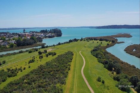 Photo of property in 36 Sunny Brae Crescent, Westmere, Auckland, 1022