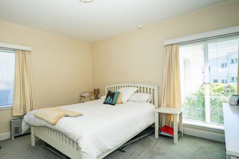 Photo of property in 1-12/48 The Bay Hill, Timaru, 7910