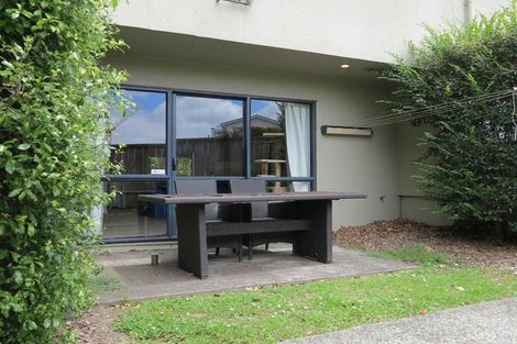 Photo of property in 6/548 Albany Highway, Albany, Auckland, 0632