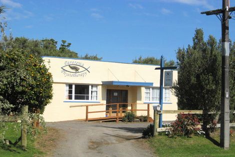 Photo of property in 19 Pararewa Drive, Whalers Gate, New Plymouth, 4310