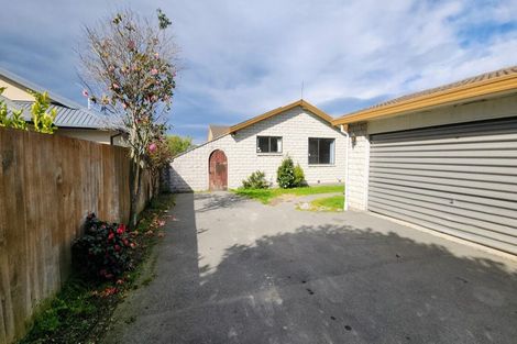 Photo of property in 246 Main Road North, Redwood, Christchurch, 8051