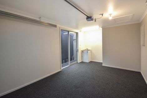 Photo of property in 2 Bruce Street, Roslyn, Dunedin, 9011