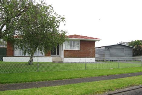 Photo of property in 2 Kea Place, Mangere Bridge, Auckland, 2022
